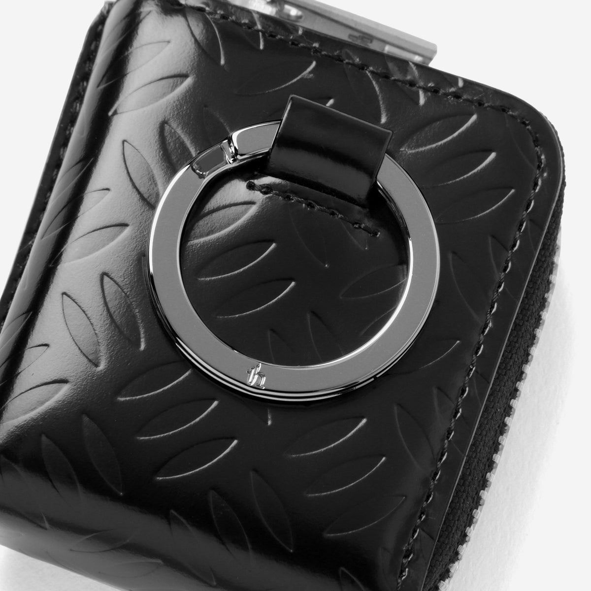 Embossed Airpods / Key Case / black × silver – th products