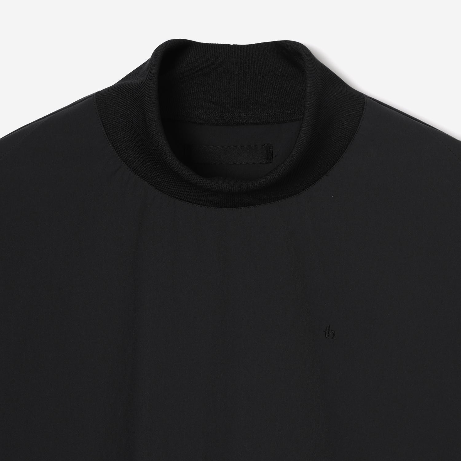 Nylon Mock Neck Tee / black