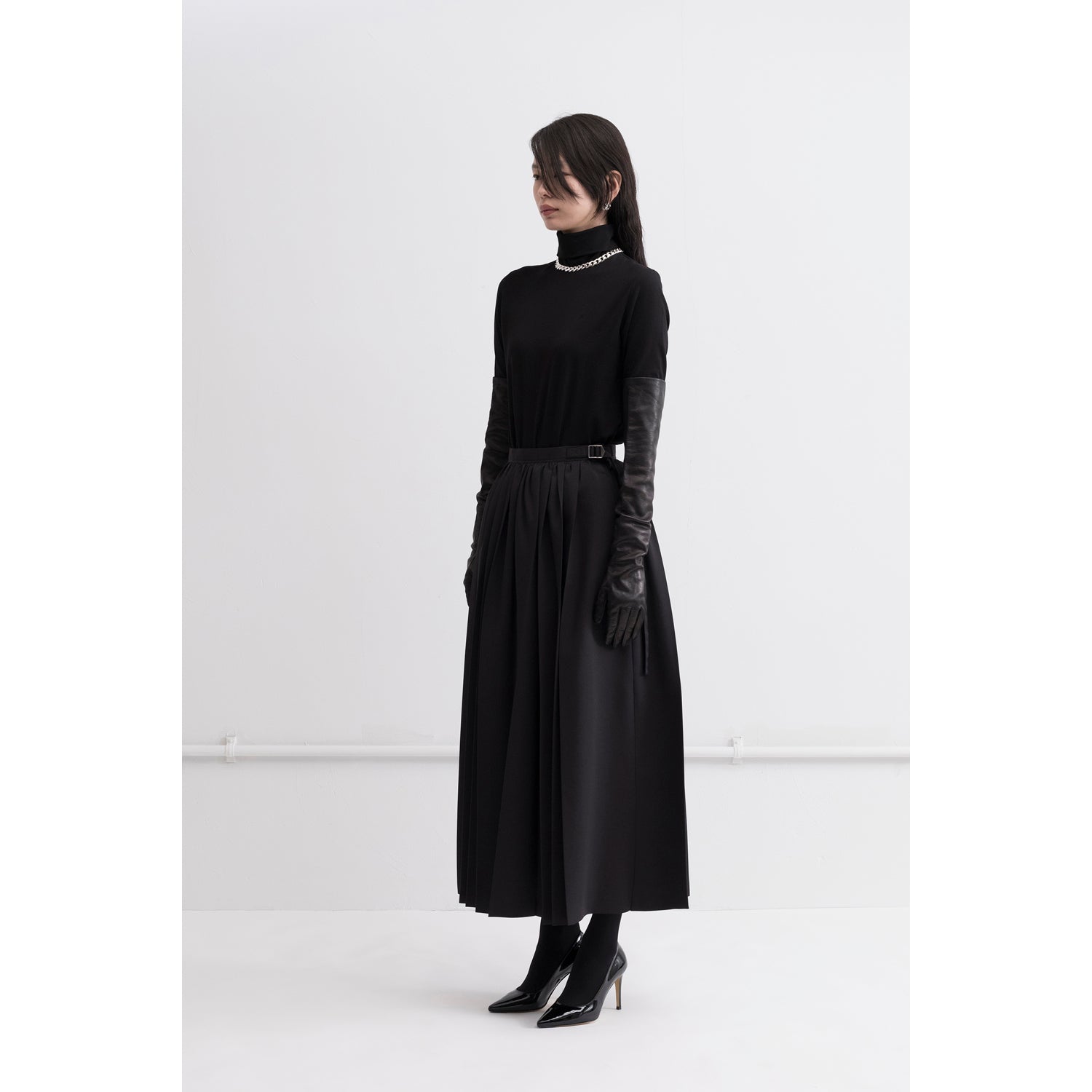 Airy Random Pleated Skirt / black