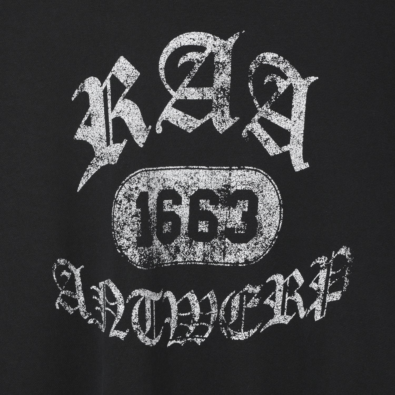 Damaged College Sweatshirt / black – th products