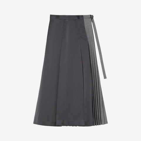 Satin Mix Pleats Skirt / gray stripe
