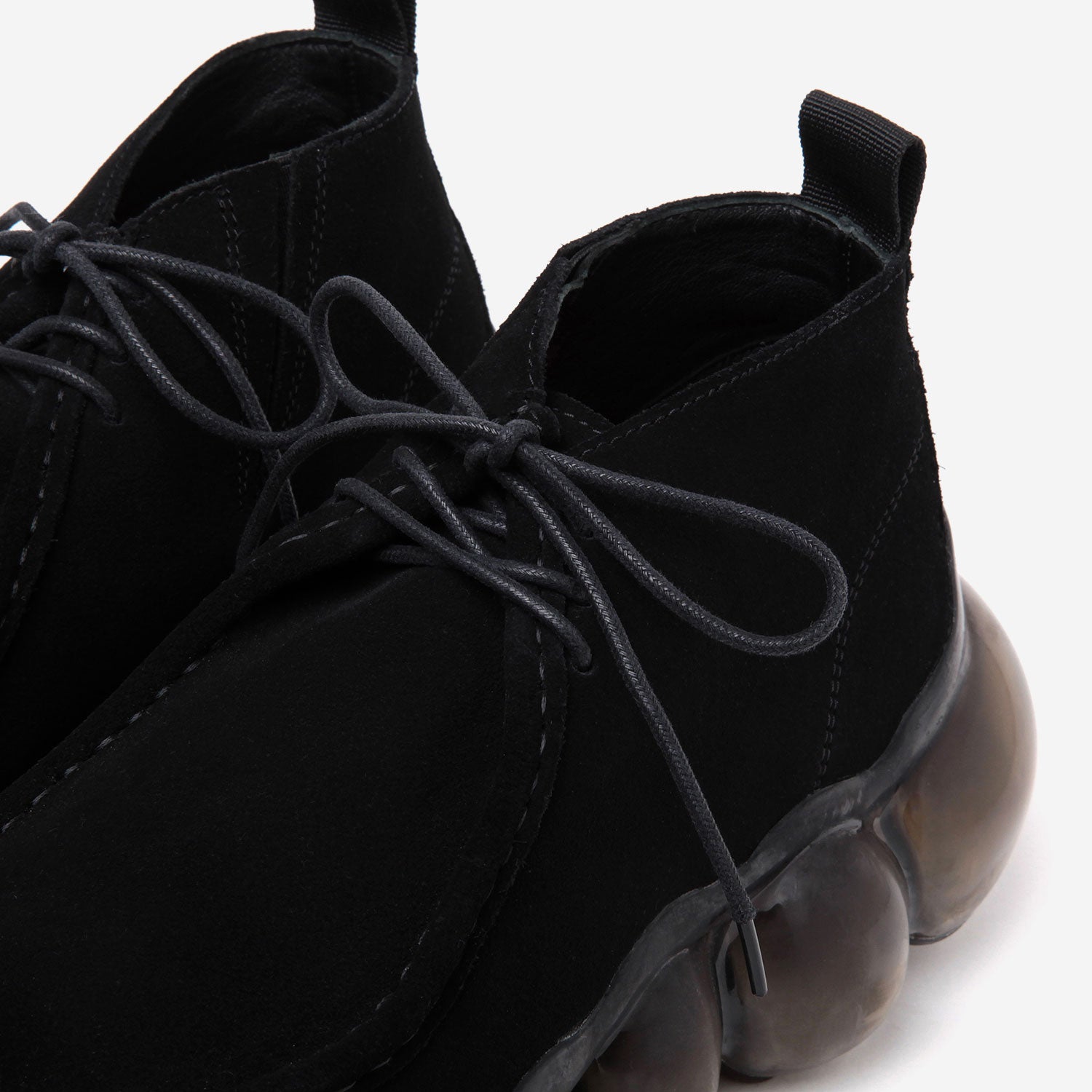 th × Grounds / black – th products