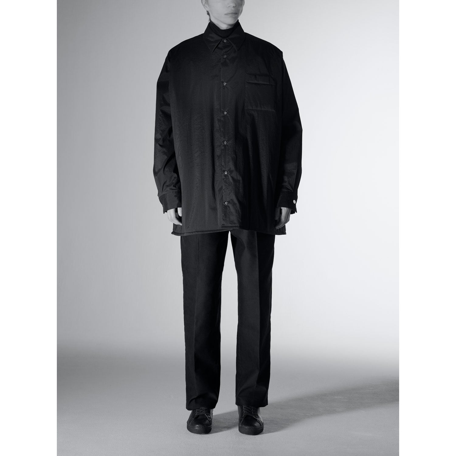 Padded Oversized Shirt / black – th products