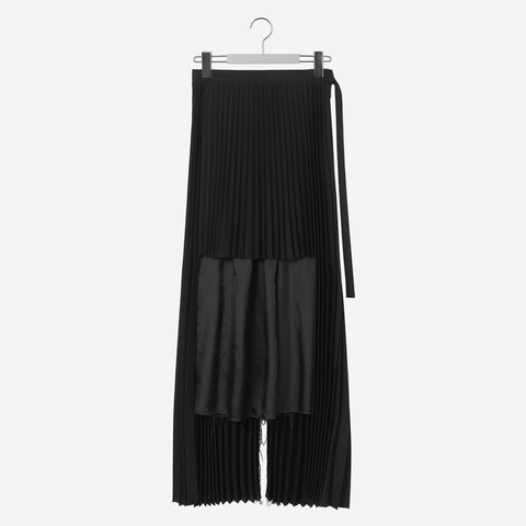 Cutout Pleats Skirt / black