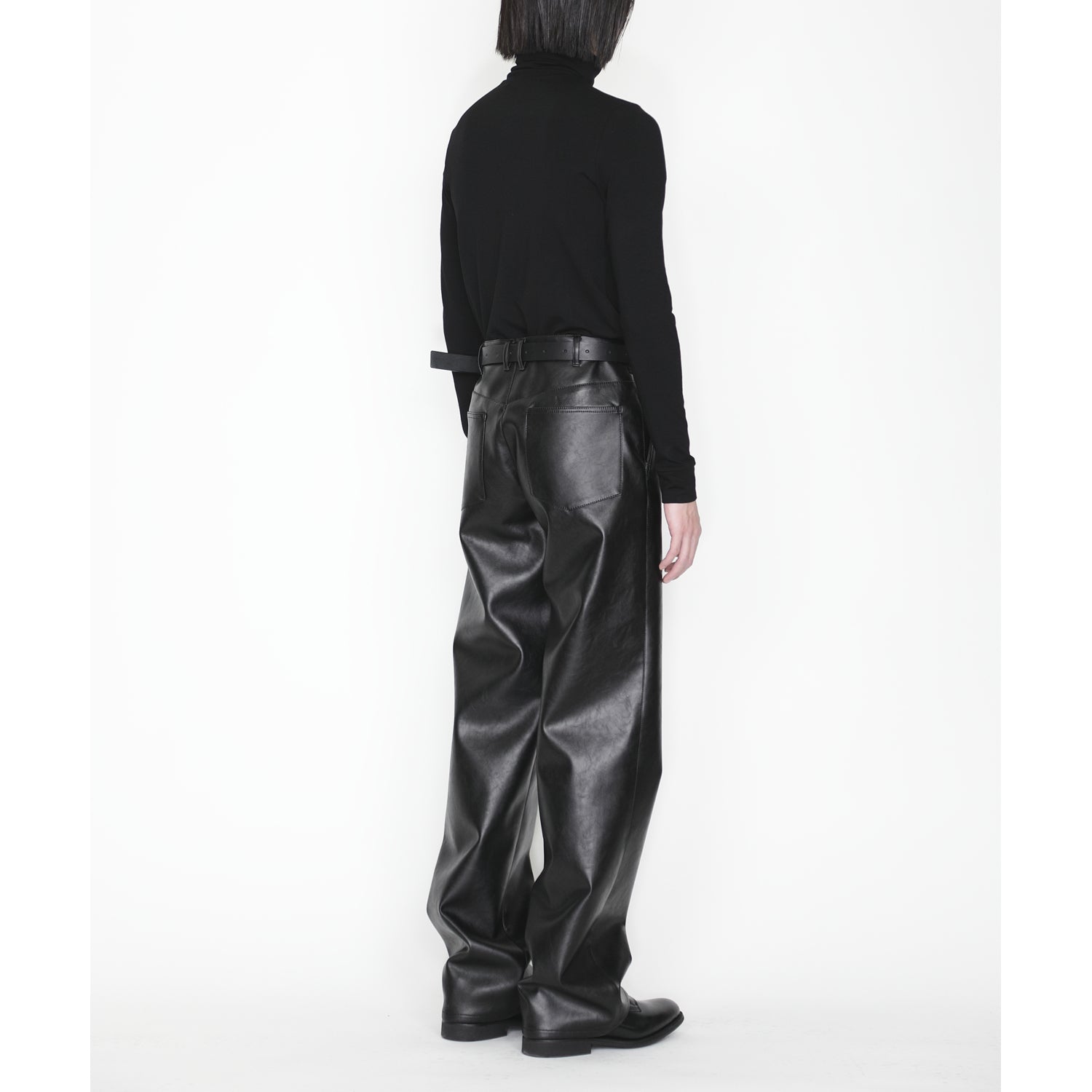 Synthetic Leather Pants / black – th products