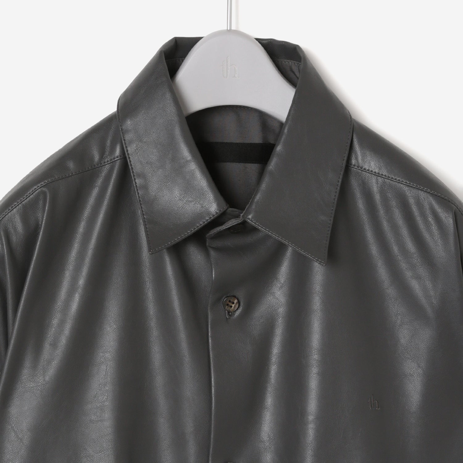 Synthetic Leather Oversized Shirt / gray – th products