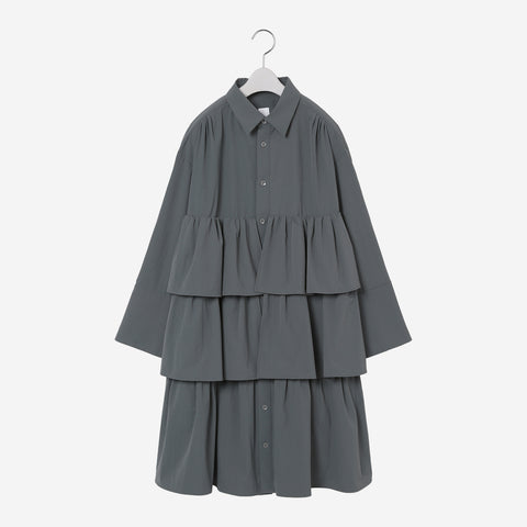 Ruffle Volumed Dress / gray
