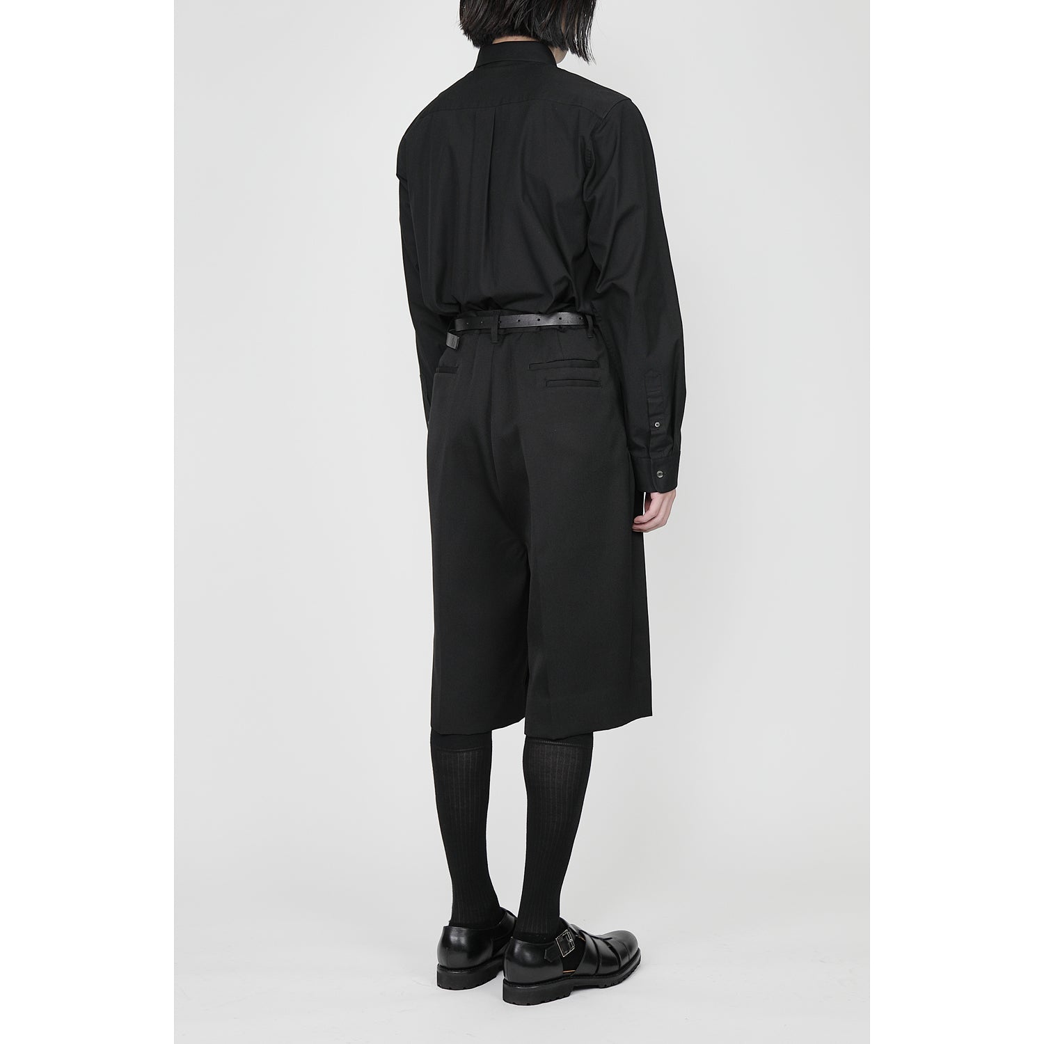 HENRI / Super Wide Tailored Shorts / black