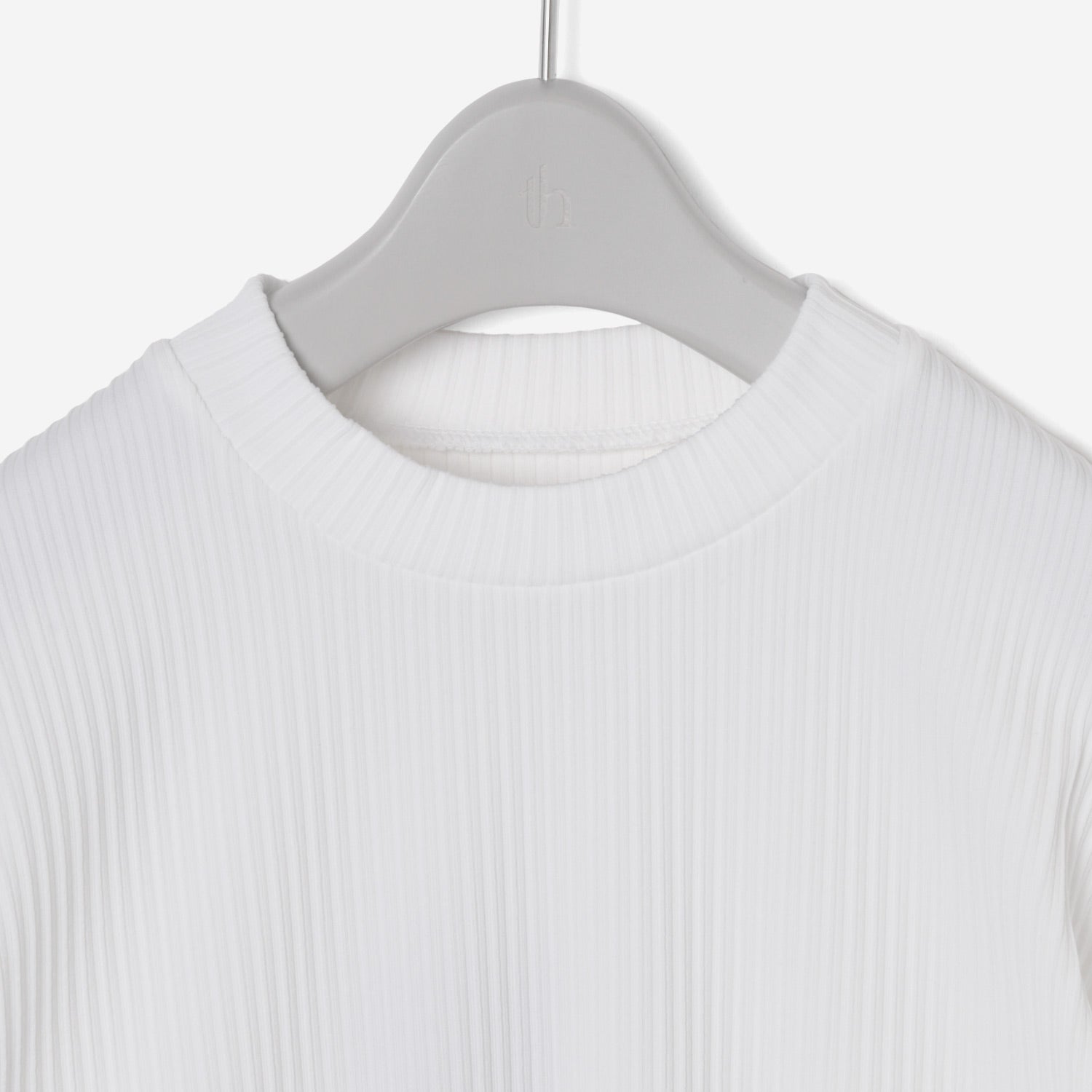 Pleats Knitted Tee / white