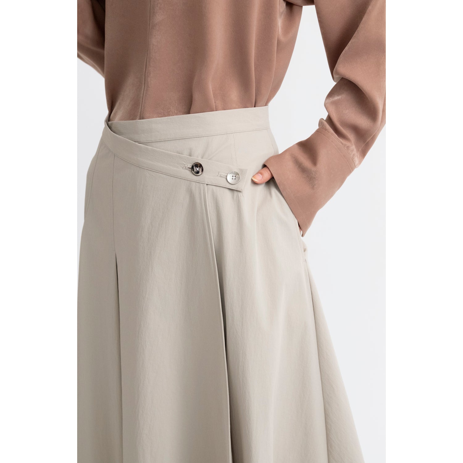Drape Skirt / gray